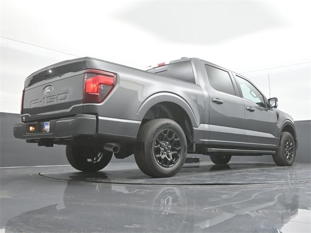 new 2024 Ford F-150 car, priced at $51,305