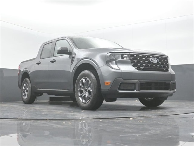 new 2025 Ford Maverick car, priced at $33,135