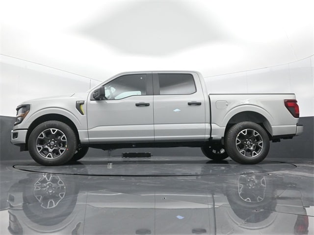 new 2024 Ford F-150 car, priced at $44,996