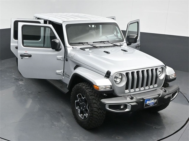 used 2023 Jeep Gladiator car, priced at $35,958