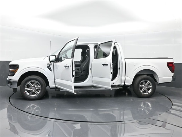 new 2024 Ford F-150 car, priced at $46,745