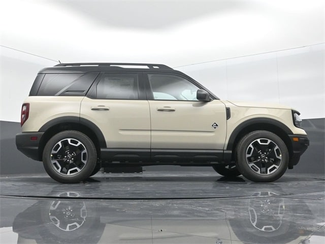 new 2024 Ford Bronco Sport car, priced at $32,325