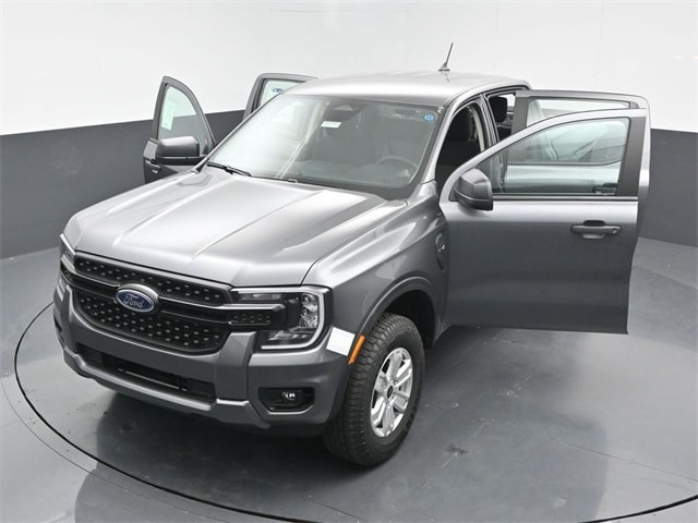 new 2025 Ford Ranger car, priced at $33,725