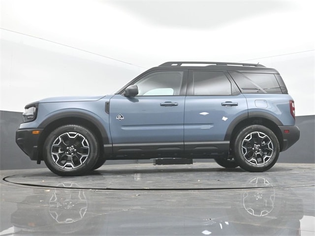 new 2025 Ford Bronco Sport car, priced at $36,912