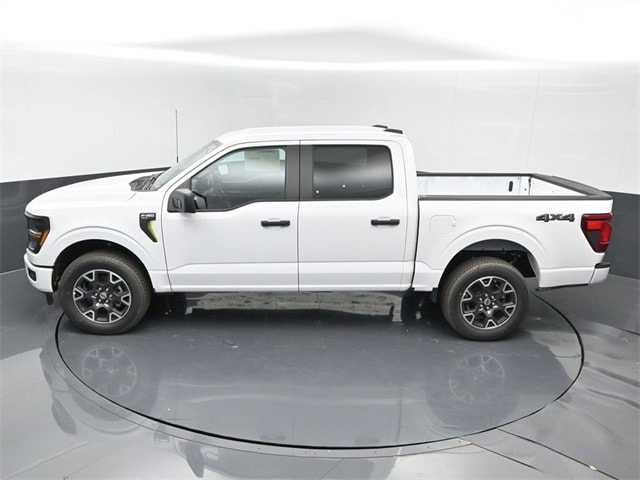 new 2024 Ford F-150 car, priced at $52,470