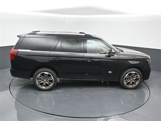 new 2025 Ford Expedition car, priced at $86,795