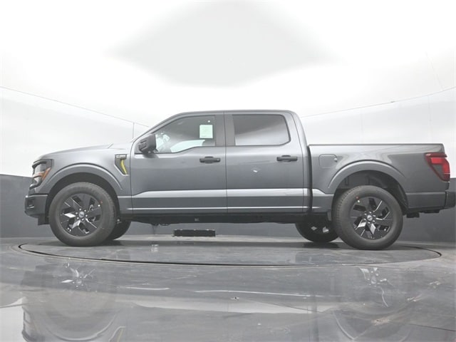 new 2025 Ford F-150 car, priced at $45,230