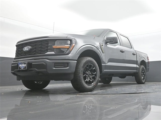 new 2025 Ford F-150 car, priced at $45,694