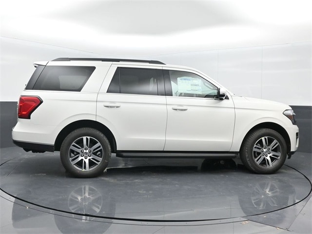 new 2024 Ford Expedition car, priced at $65,595