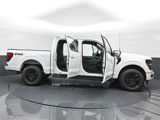 new 2024 Ford F-150 car, priced at $59,735