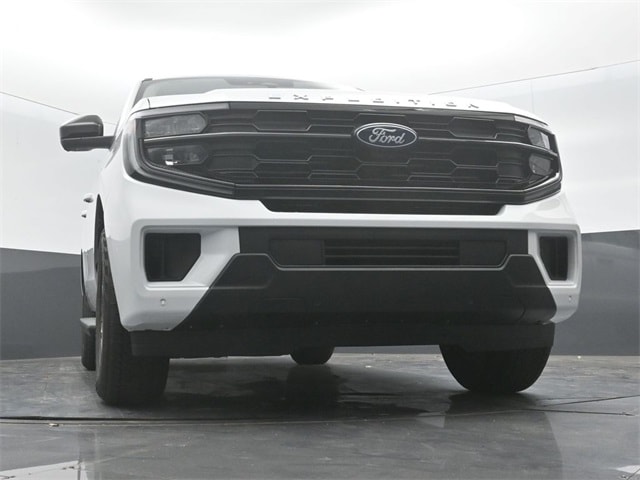 new 2025 Ford Expedition car, priced at $63,995