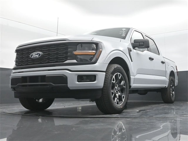 new 2025 Ford F-150 car, priced at $47,780