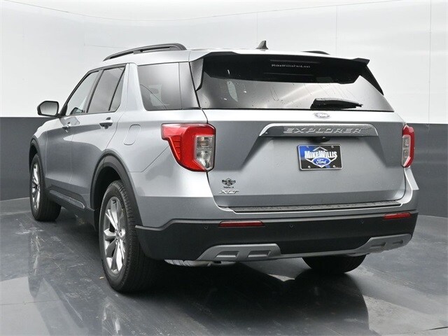 new 2024 Ford Explorer car, priced at $41,075