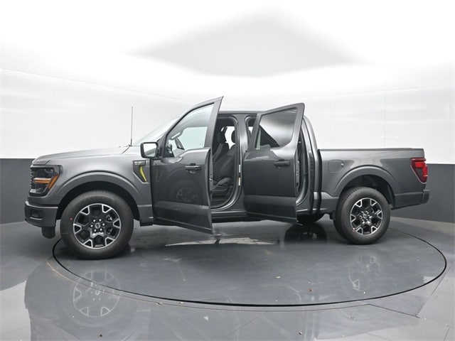 new 2025 Ford F-150 car, priced at $43,169