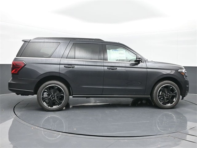 new 2024 Ford Expedition car, priced at $67,860