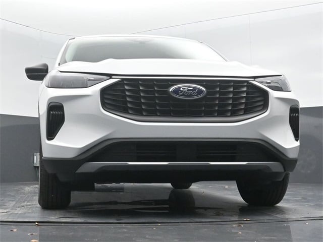 new 2025 Ford Escape car, priced at $30,140