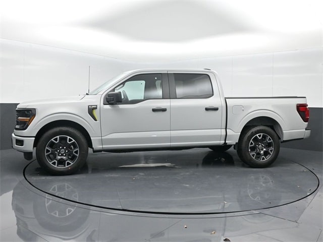 new 2024 Ford F-150 car, priced at $43,395