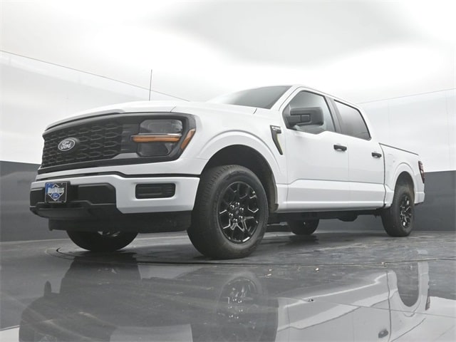 new 2025 Ford F-150 car, priced at $40,795