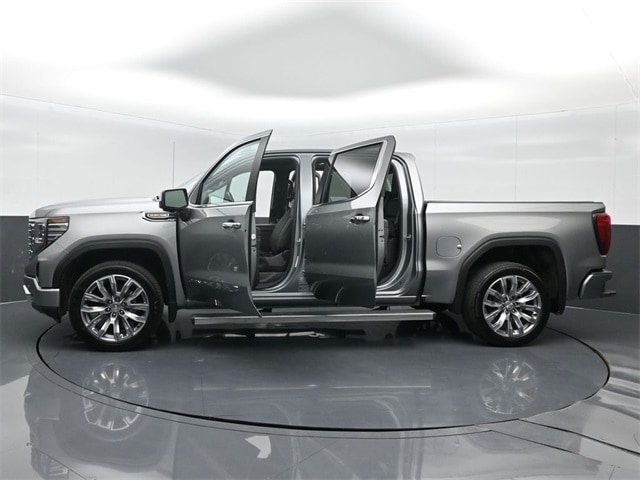 used 2023 GMC Sierra 1500 car, priced at $59,758