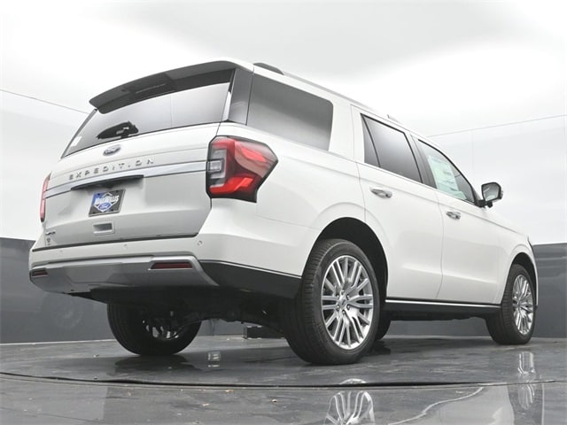 new 2024 Ford Expedition car, priced at $64,395