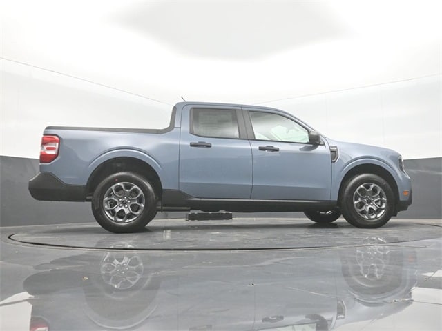 new 2025 Ford Maverick car, priced at $30,113