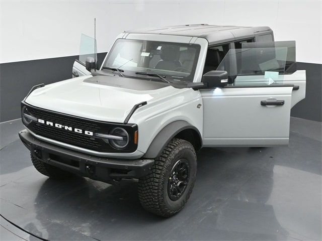 new 2024 Ford Bronco car, priced at $65,075