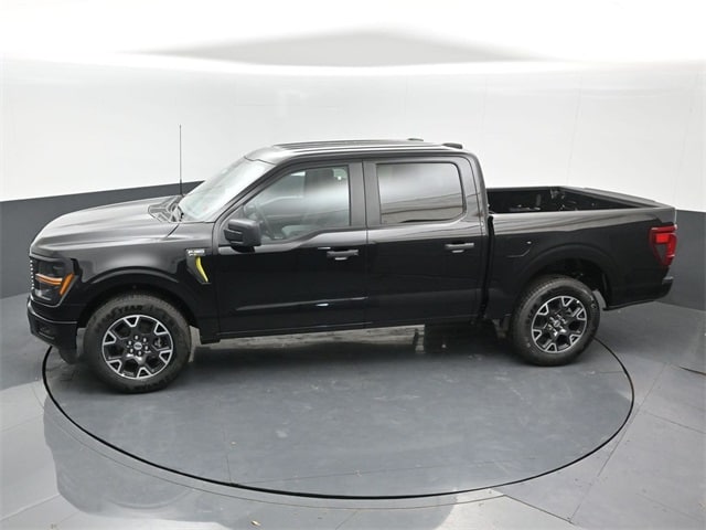 new 2025 Ford F-150 car, priced at $46,640