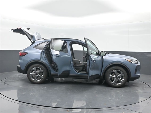 new 2025 Ford Escape car, priced at $34,480