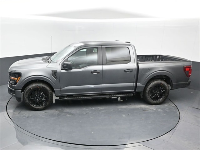 new 2025 Ford F-150 car, priced at $49,365