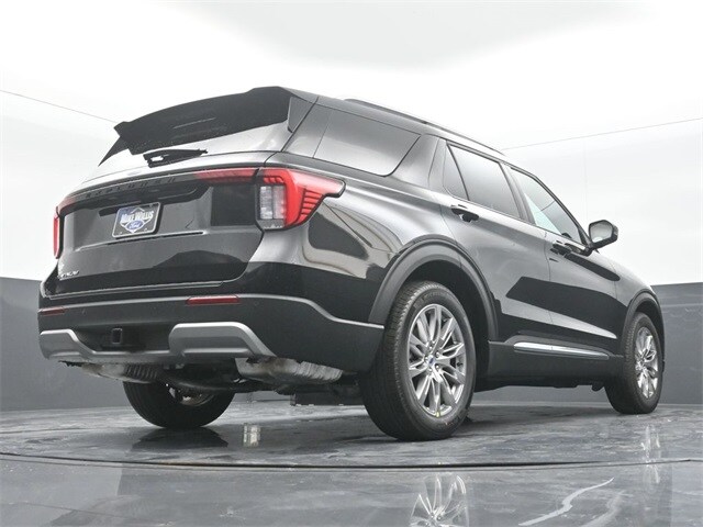 new 2025 Ford Explorer car, priced at $50,345