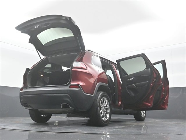 used 2019 Jeep Cherokee car, priced at $14,542