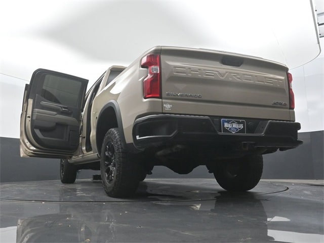 used 2022 Chevrolet Silverado 1500 car, priced at $53,104