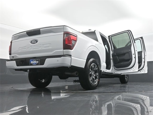 new 2024 Ford F-150 car, priced at $47,715