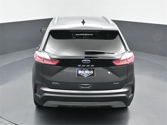 used 2022 Ford Edge car
