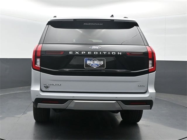 new 2025 Ford Expedition car, priced at $82,435