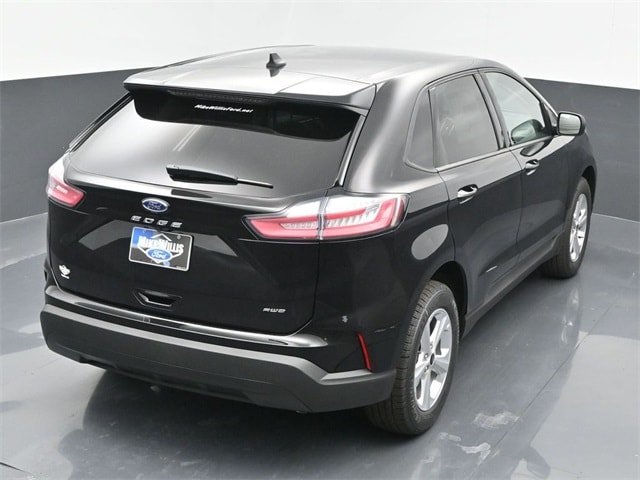 new 2024 Ford Edge car, priced at $33,060