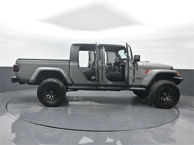 used 2020 Jeep Gladiator car, priced at $33,983