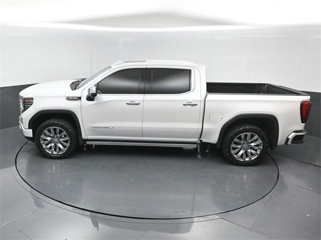 used 2025 GMC Sierra 1500 car, priced at $67,397
