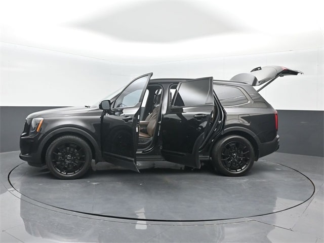 used 2022 Kia Telluride car, priced at $28,290