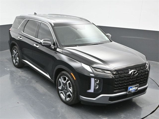 used 2024 Hyundai Palisade car, priced at $42,856