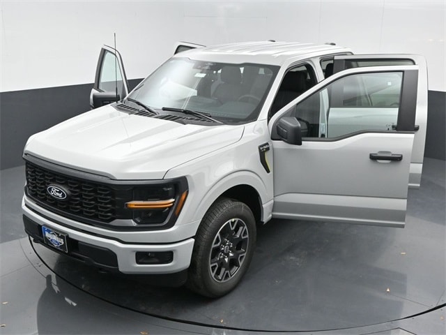 new 2024 Ford F-150 car, priced at $50,191