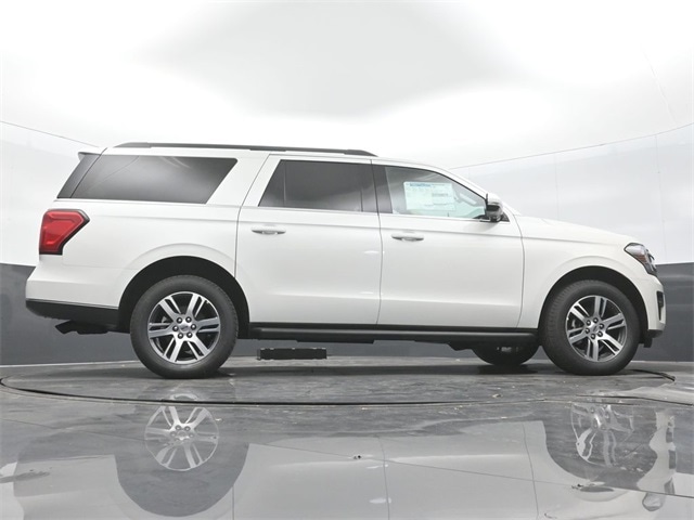 new 2024 Ford Expedition car, priced at $62,095