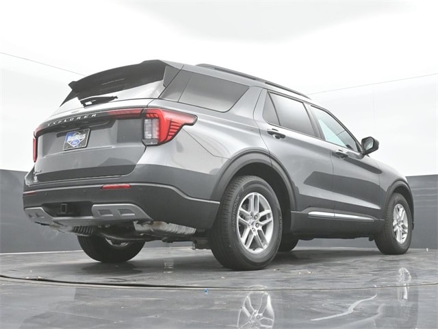 new 2025 Ford Explorer car, priced at $41,210