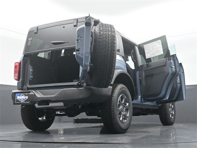 new 2024 Ford Bronco car, priced at $44,595