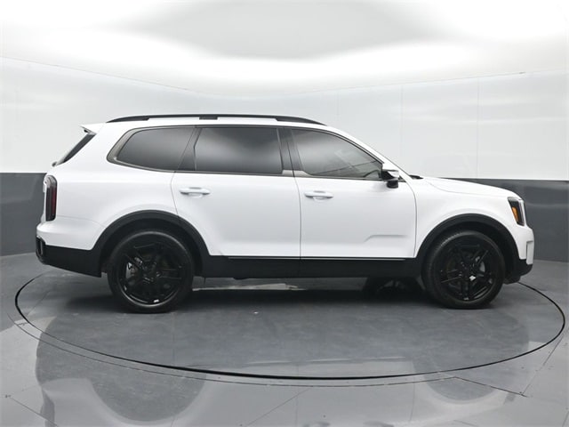 used 2025 Kia Telluride car, priced at $45,668