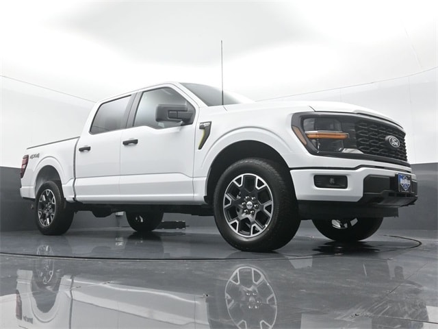 new 2024 Ford F-150 car, priced at $47,372