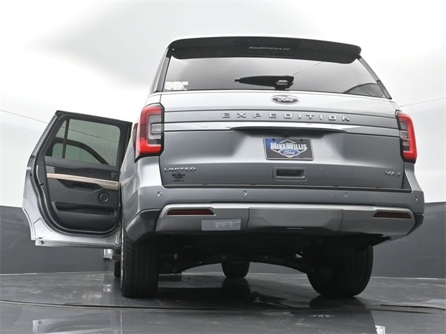 new 2024 Ford Expedition car, priced at $65,300