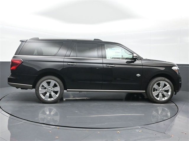 new 2024 Ford Expedition car, priced at $80,555