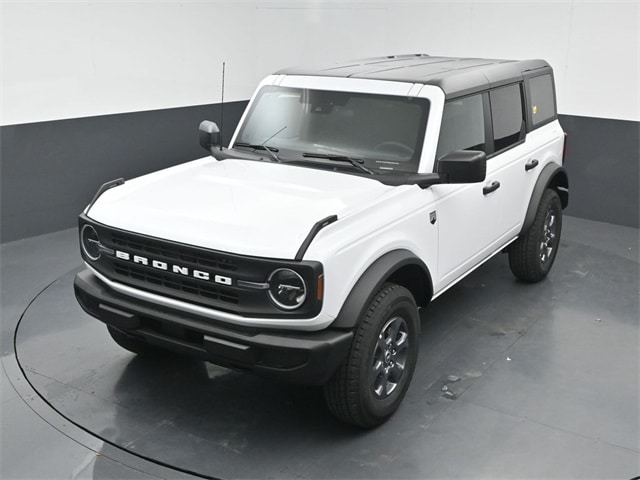 new 2025 Ford Bronco car, priced at $45,970