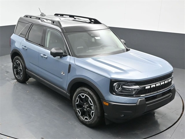 new 2025 Ford Bronco Sport car, priced at $36,912